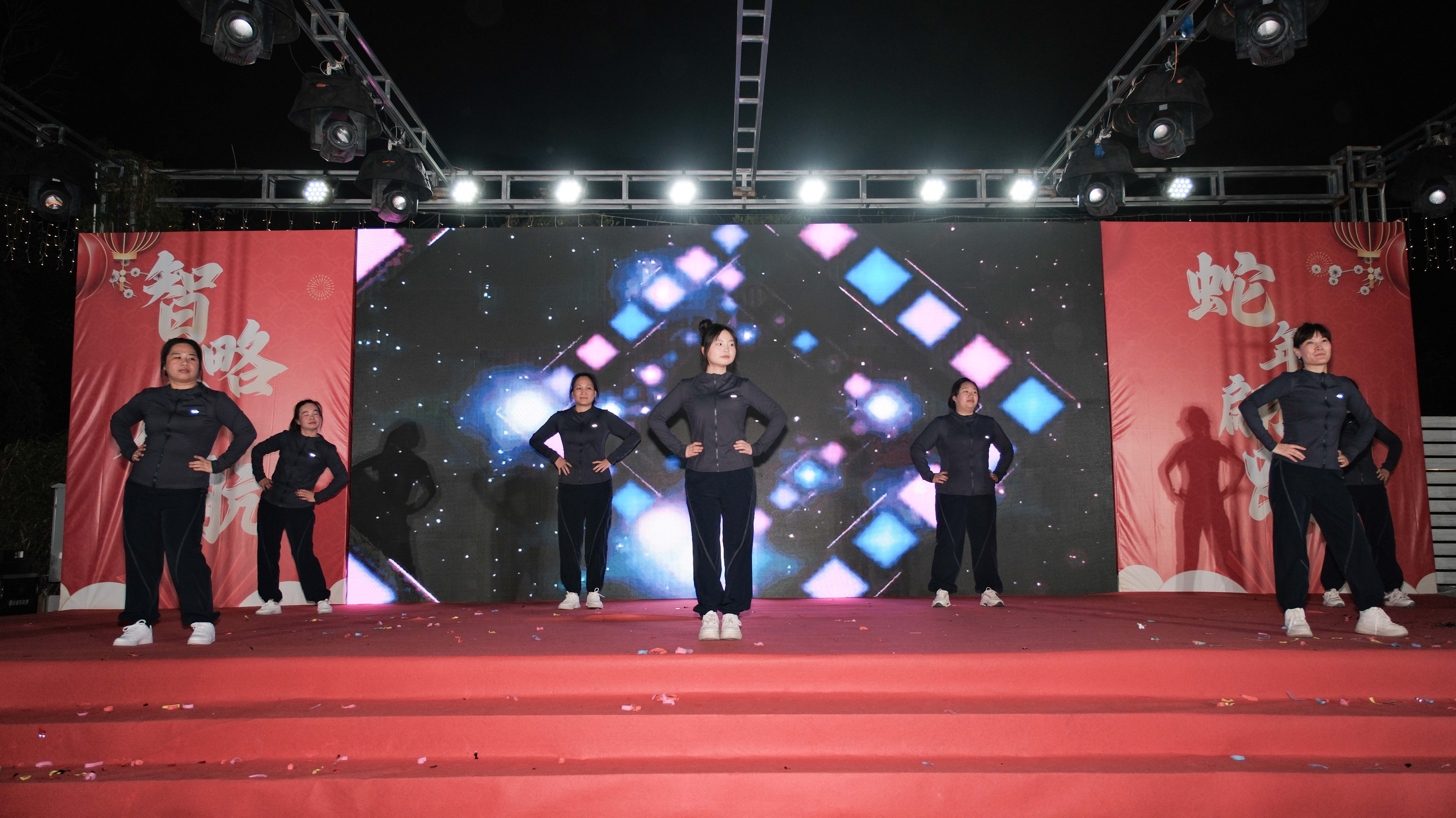 久信達(dá)科技2024年年會(huì)圓滿落幕：感恩同行，共創(chuàng)環(huán)保新未來，乘風(fēng)破浪，夢(mèng)想起航(圖10)